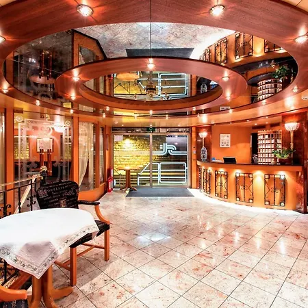 Hotel Hotelships Holland Messe Frankfurt 4*
